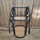 Rocking-chair en bois courbé et cannage – esprit Thonet – XXe siècle (br)