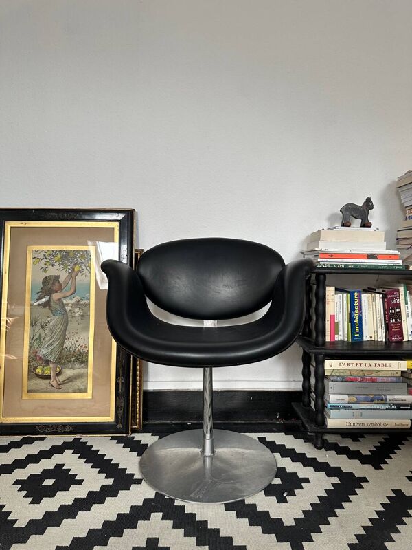 Fauteuil Tulip Pierre Paulin Artifort cuir noir