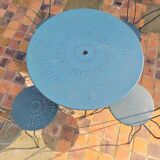 Wrought iron garden furniture , 1 table , 4 chairs