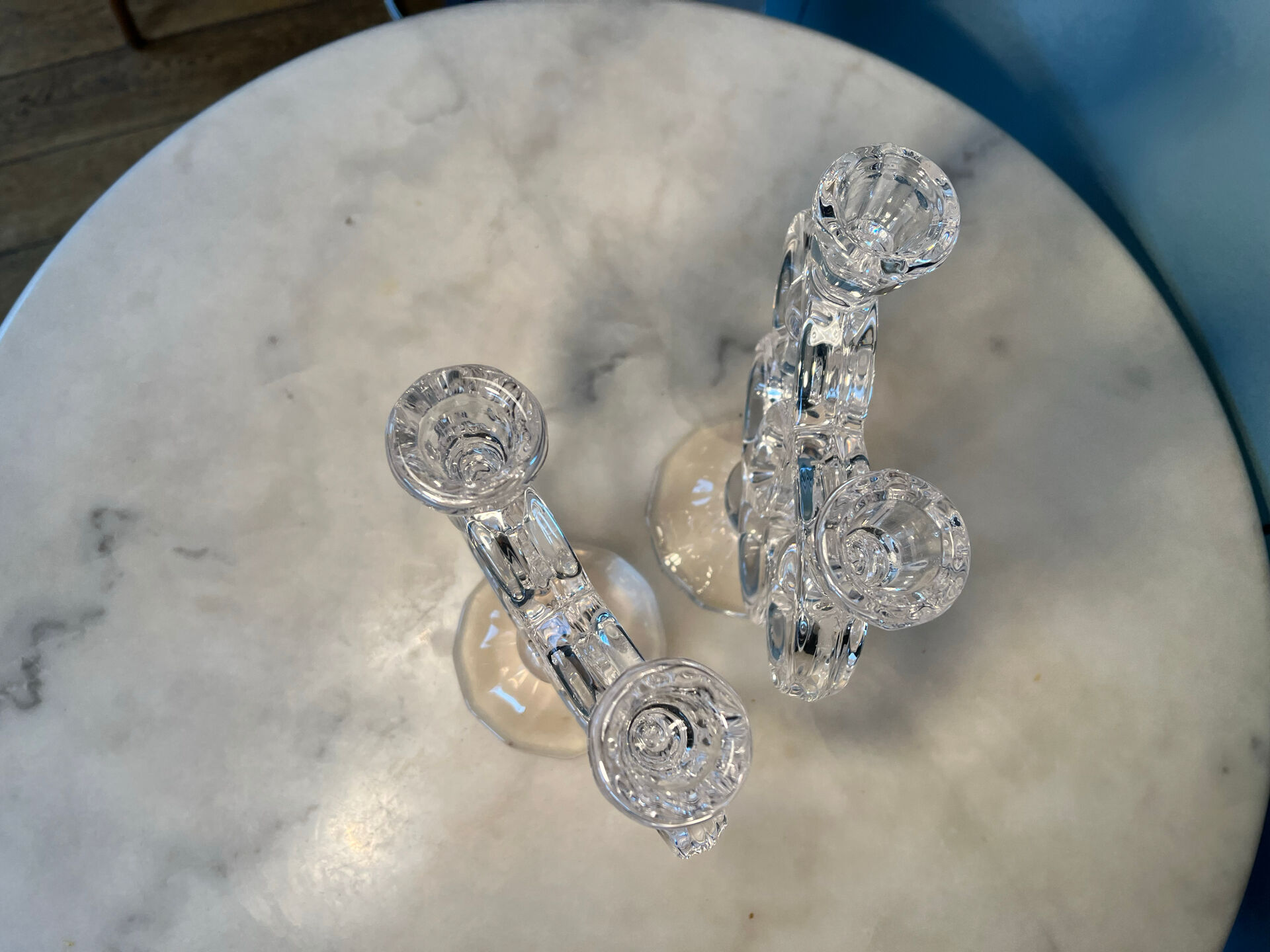 Paire de bougeoirs en cristal de Vannes