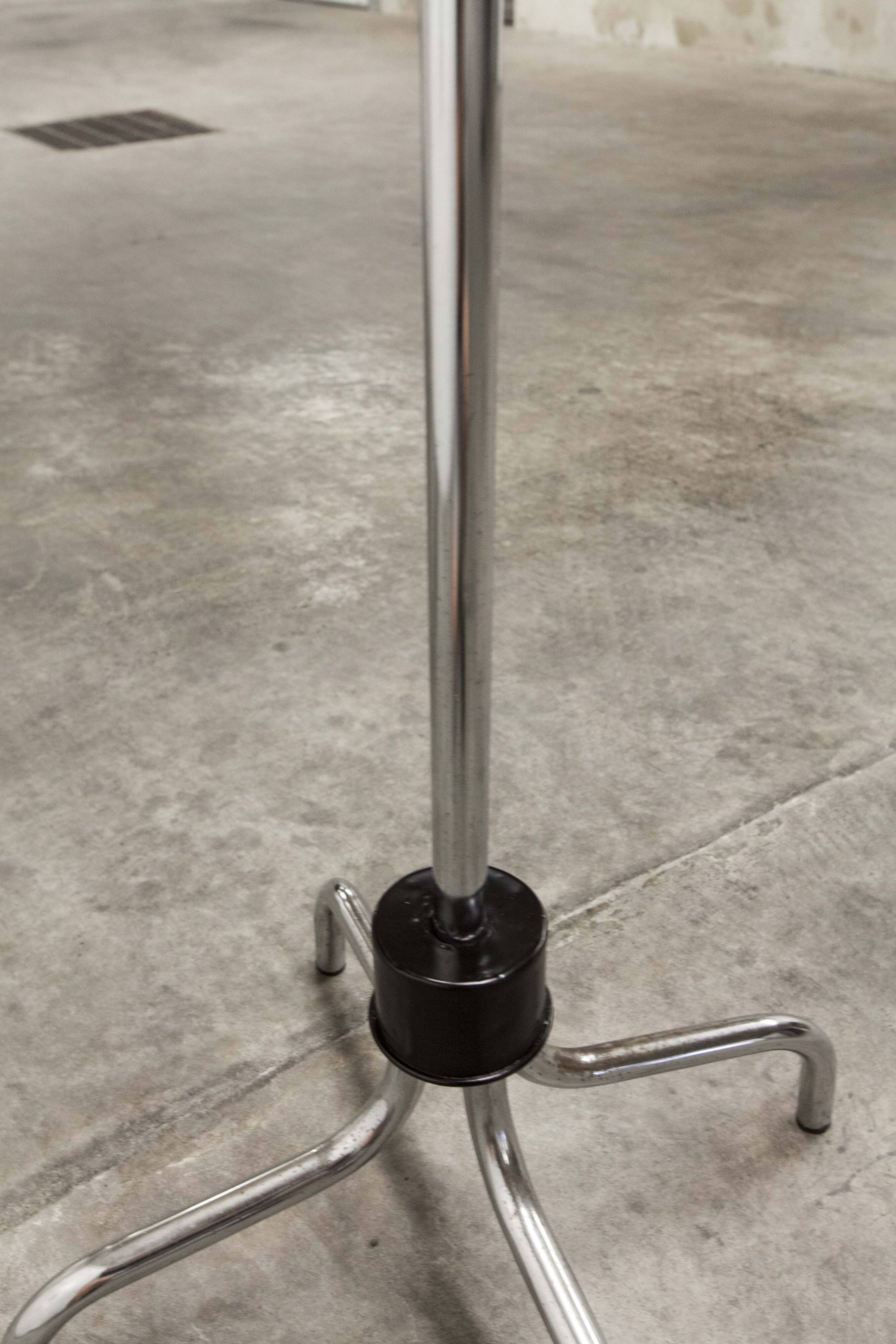 Parrot coat rack 16 hooks industrial in chromed metal and base + black balls 1960