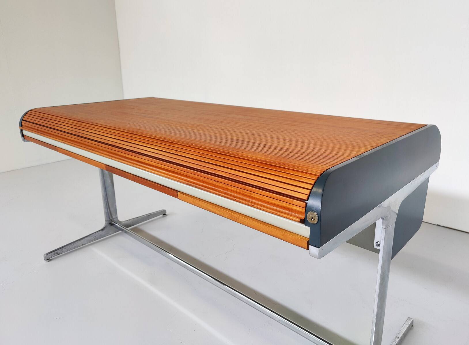 Mid-Century Modern Action Office Desk by George Nelson for Herman Miller, 1960s