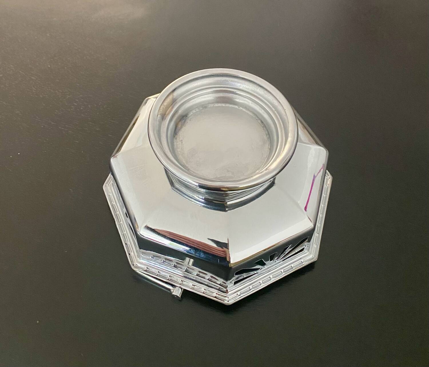 1 sugar bowl or art deco stainless steel bowl