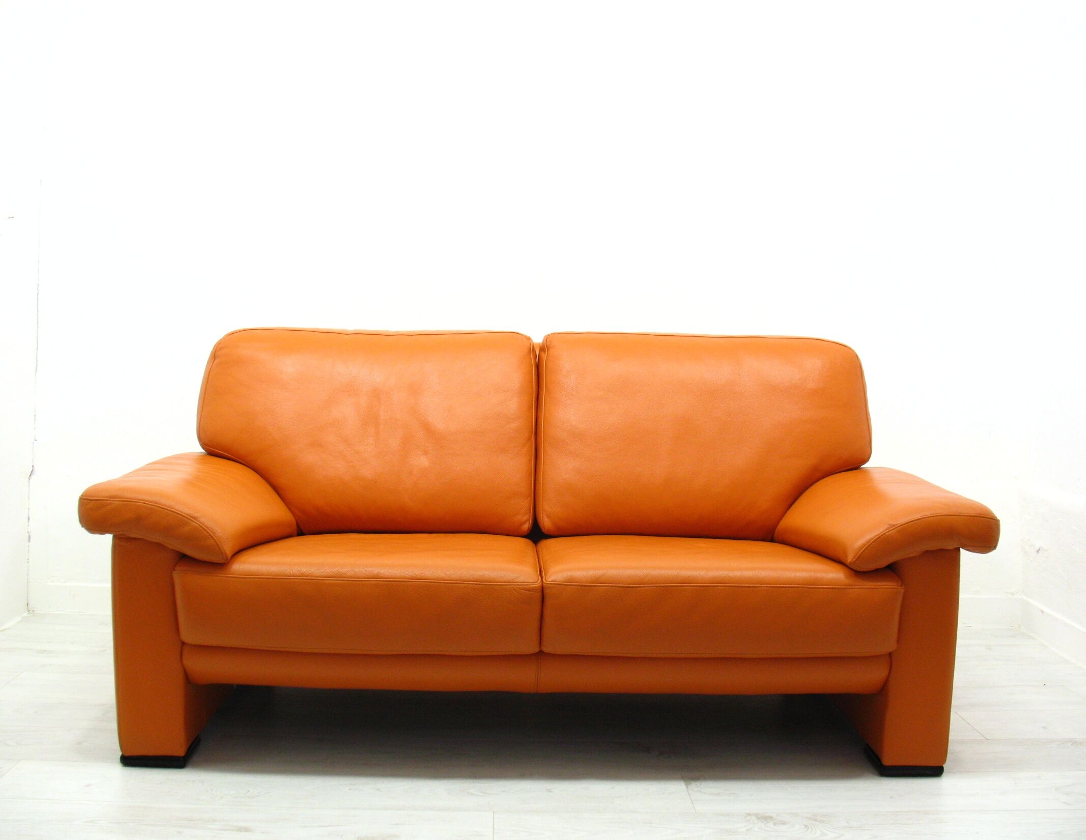 Leather sofa Willi Schillig 90s