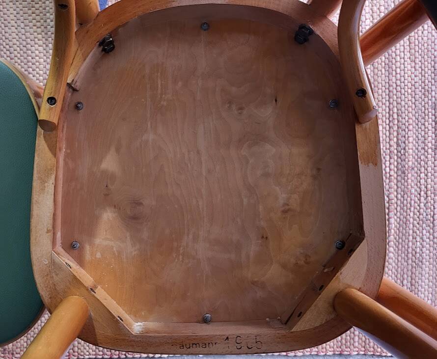 Baumann chairs