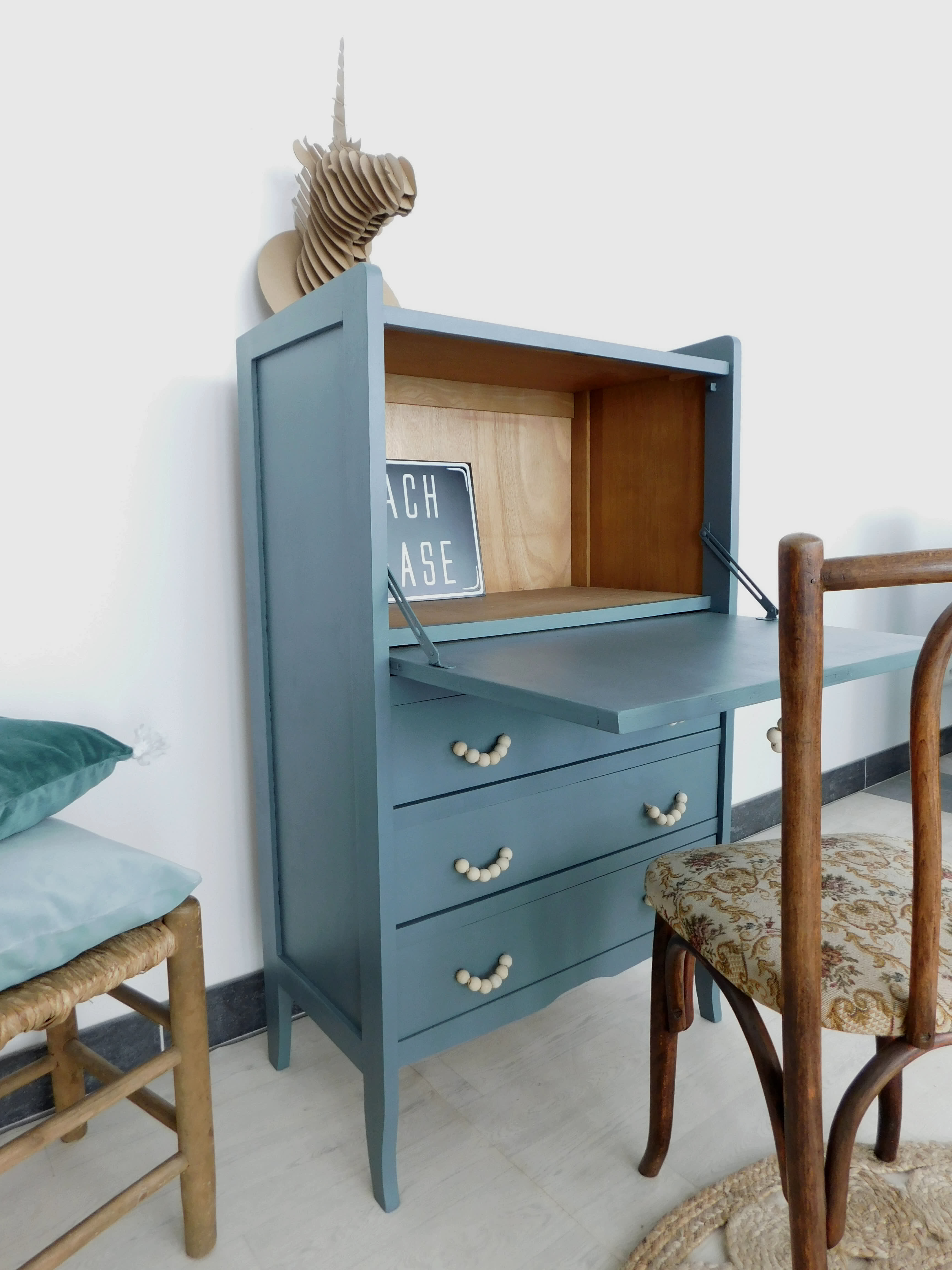 Writing desk vintage eucalyptus