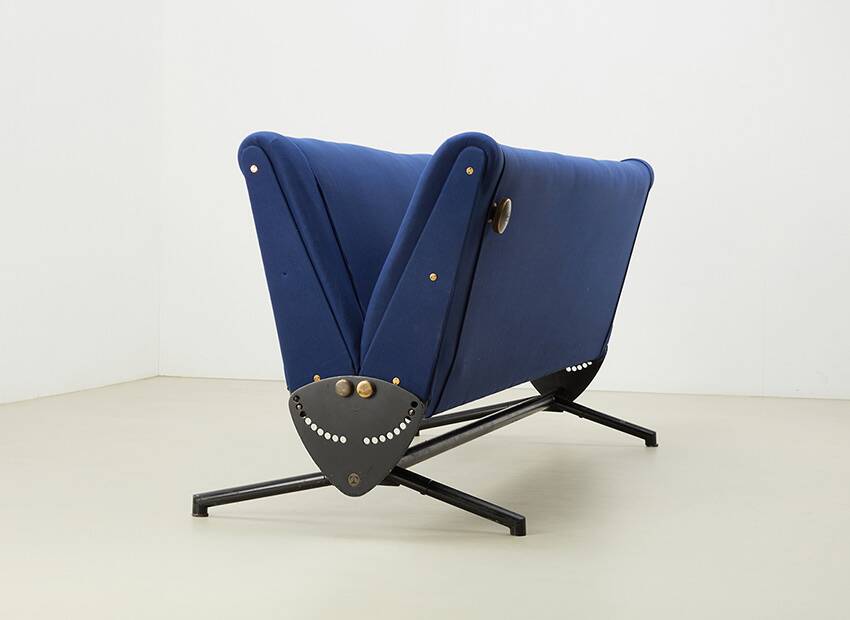 Osvaldo Borsani D70 Sofa for Tecno Italy 1954