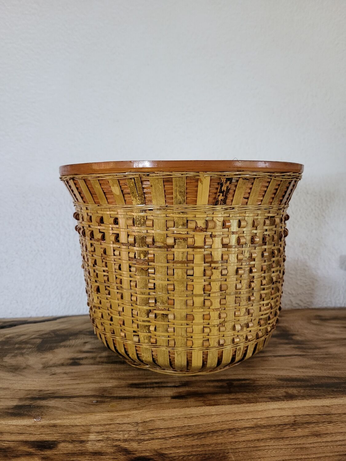 Cache pot en rotin