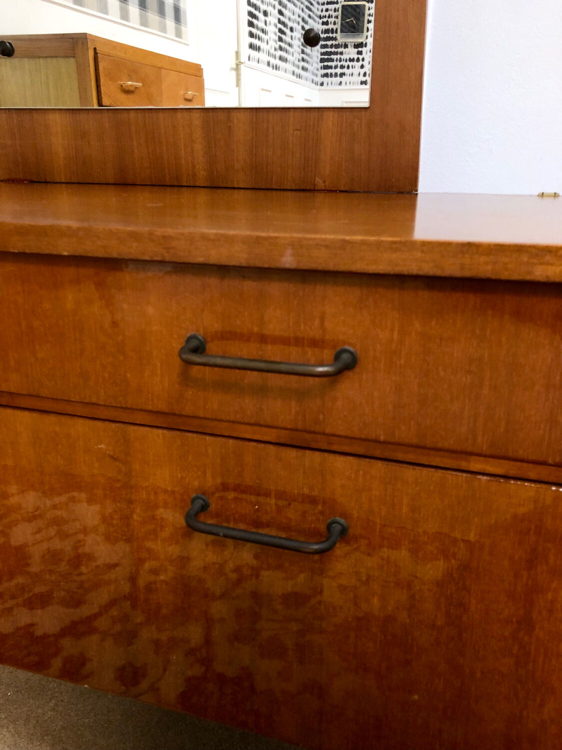 Vintage dressing table