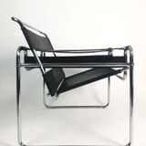 Pair of "vassily" model armchairs Marcel Breuer 1980