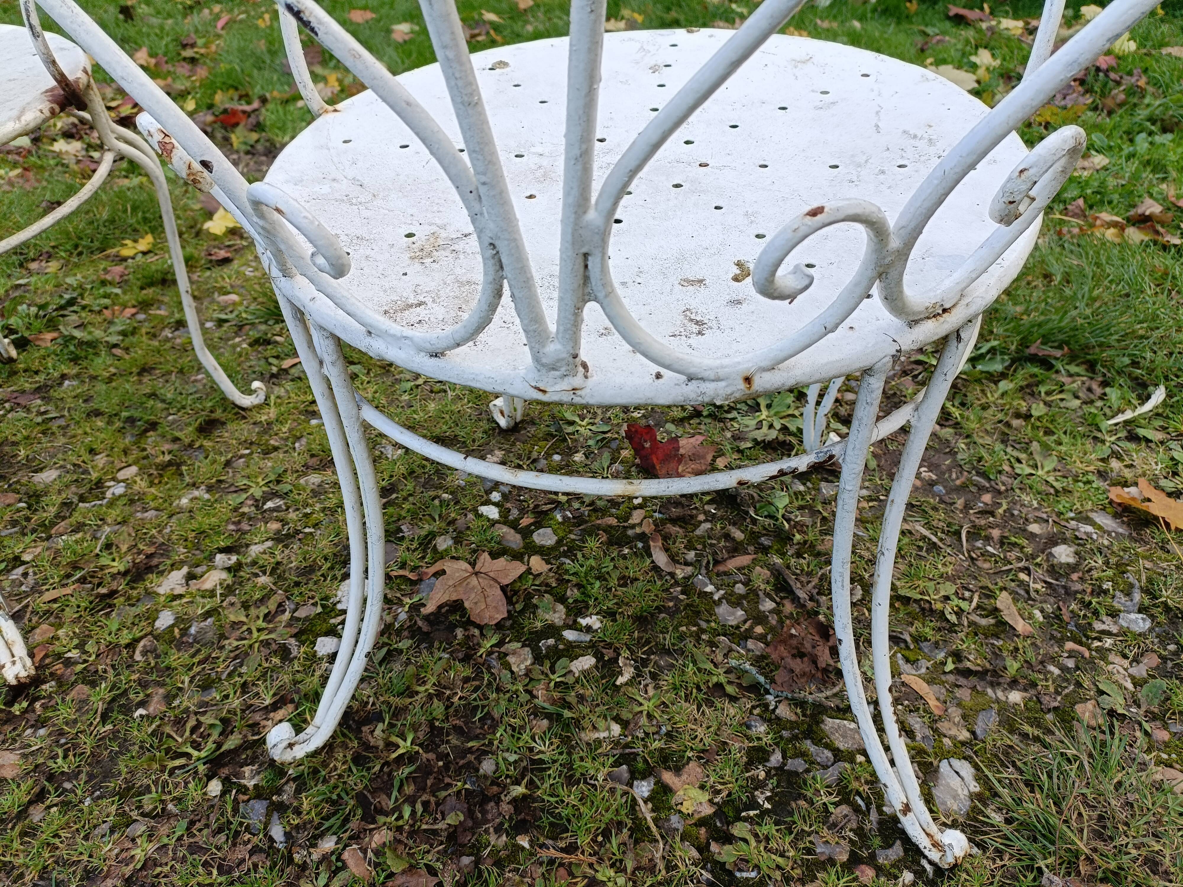 Paire de fauteuils de jardin anciens fer plein métal