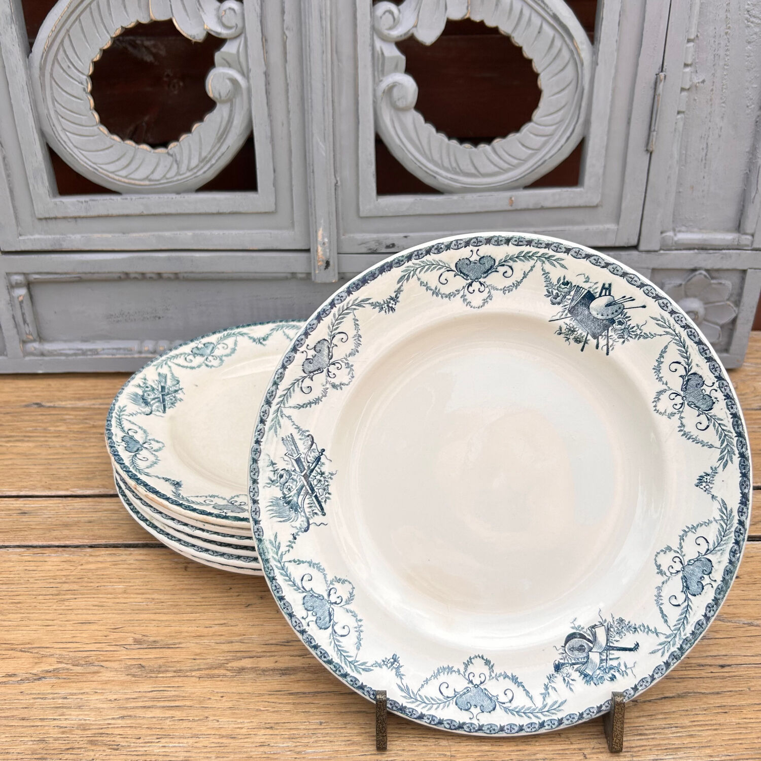 Lavoisier Iron Earth Plates