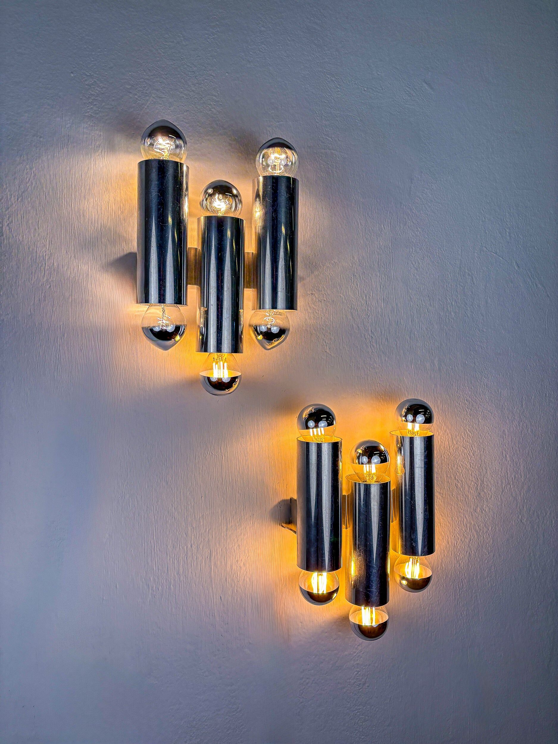 Pair of Gaetano Sciolari tubular chrome wall sconces, Italy 1970s