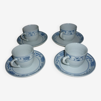 4 tasses et sous-tasses céramique blanche et bleue