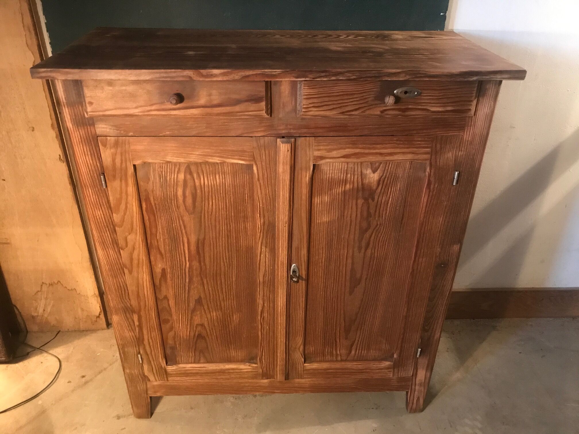 Small parisian buffet