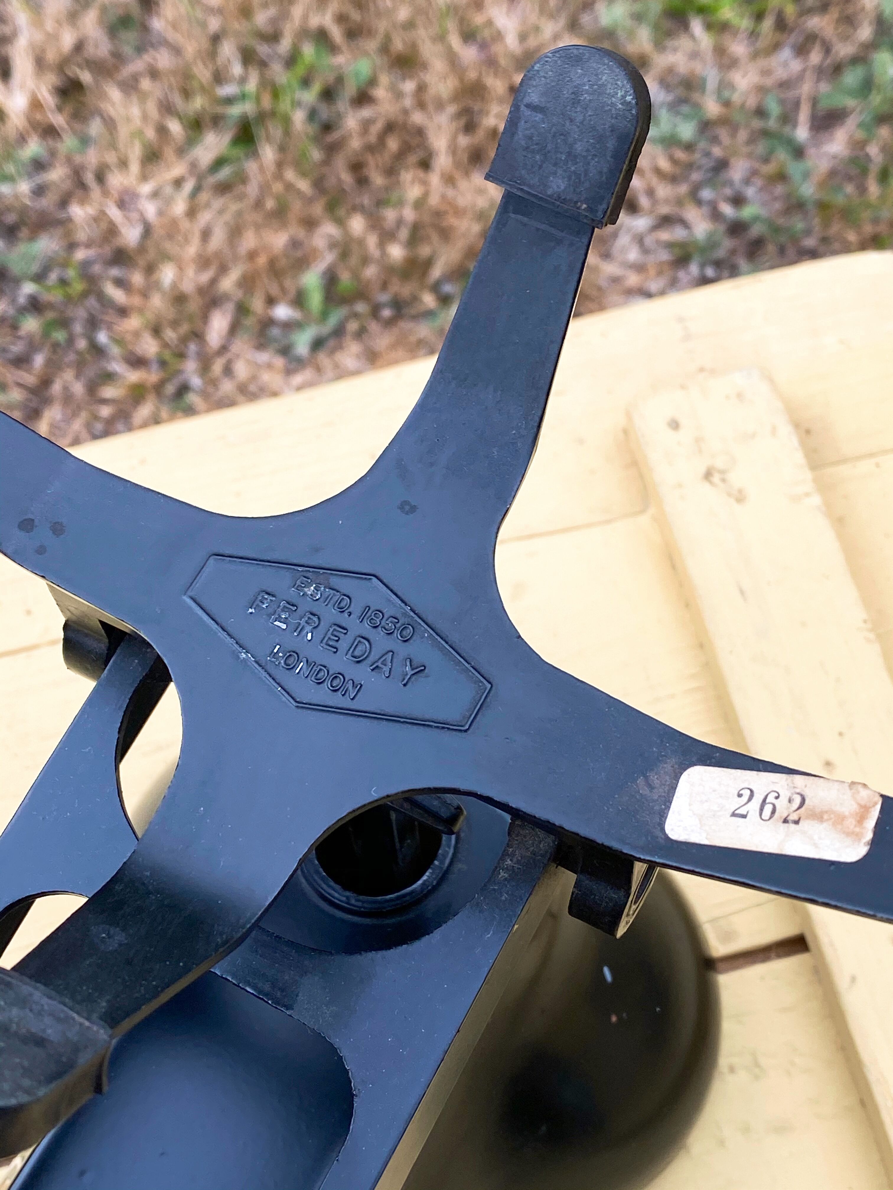 Weylux Libra "The Queen"