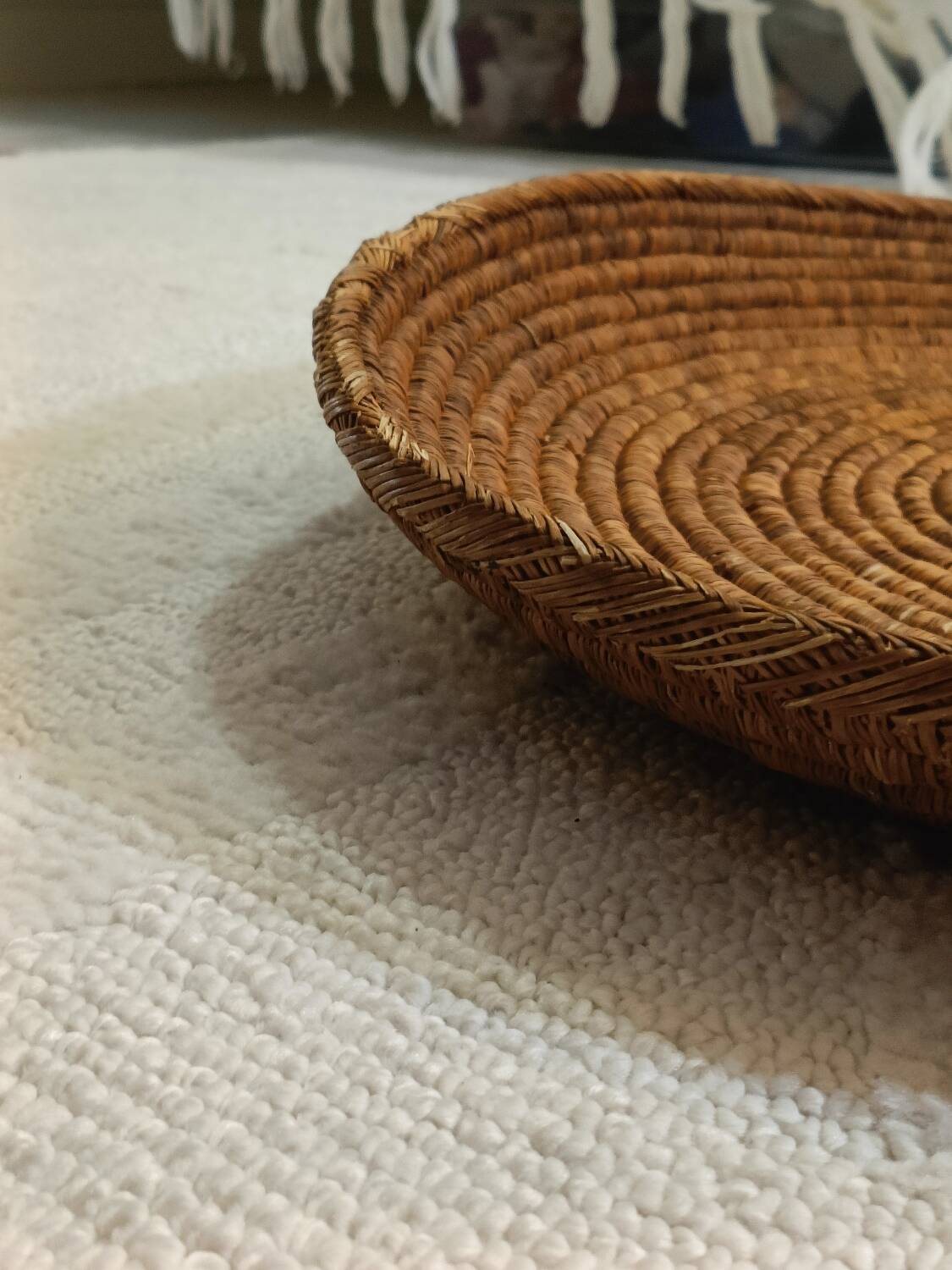 Panier corbeille en osier tressé