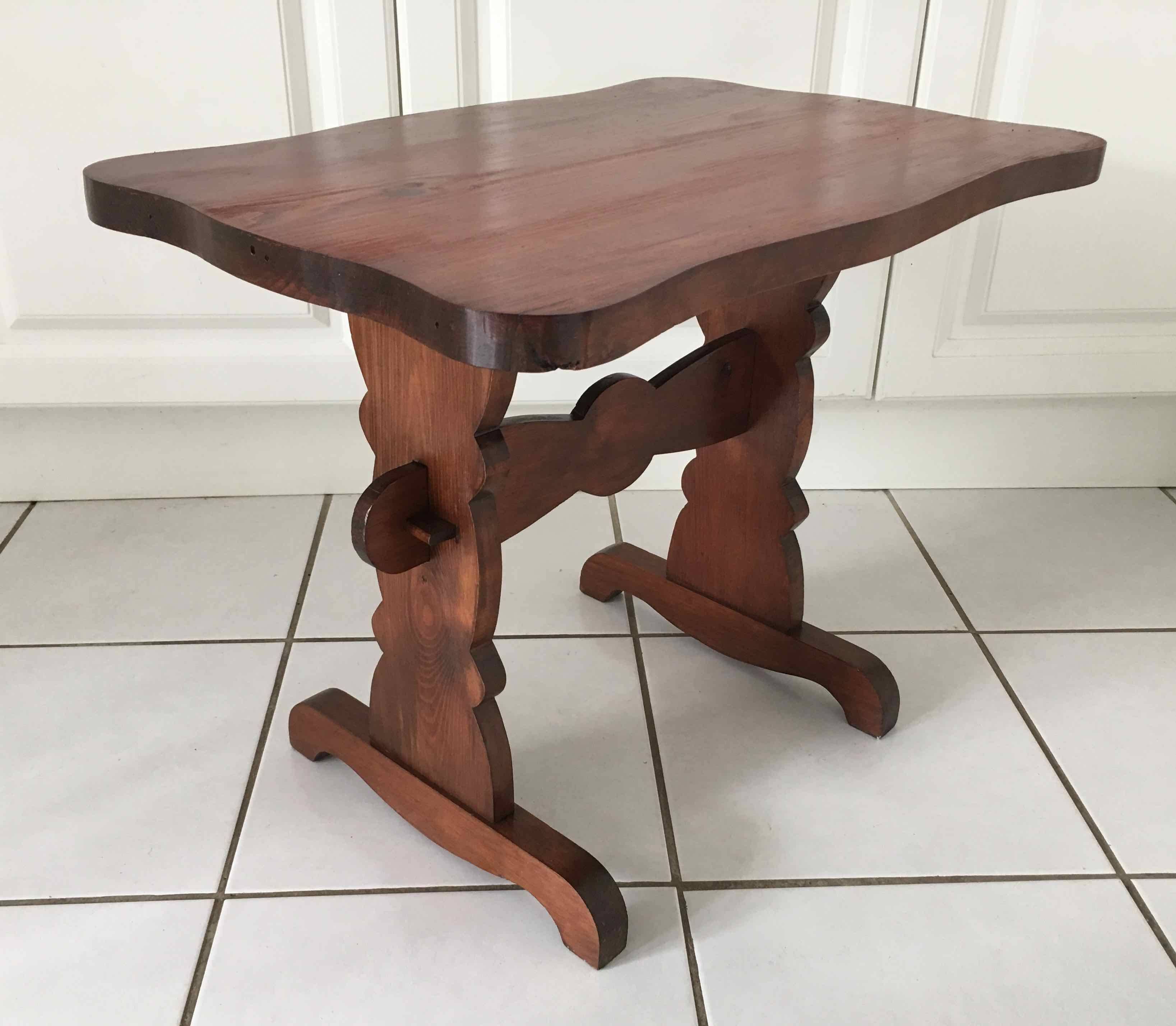 Table basse de chalet, style montagnard