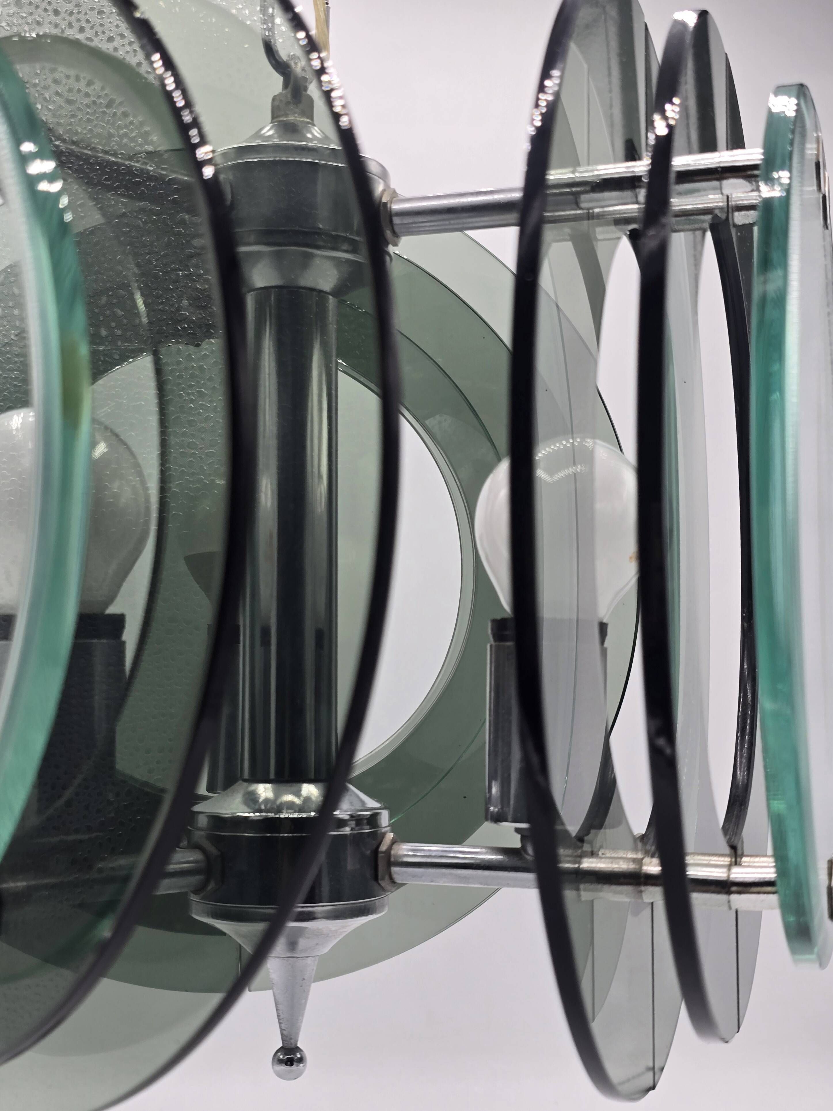 Suspension space age in thick grey-green smoked glass, in the style of Fontana.