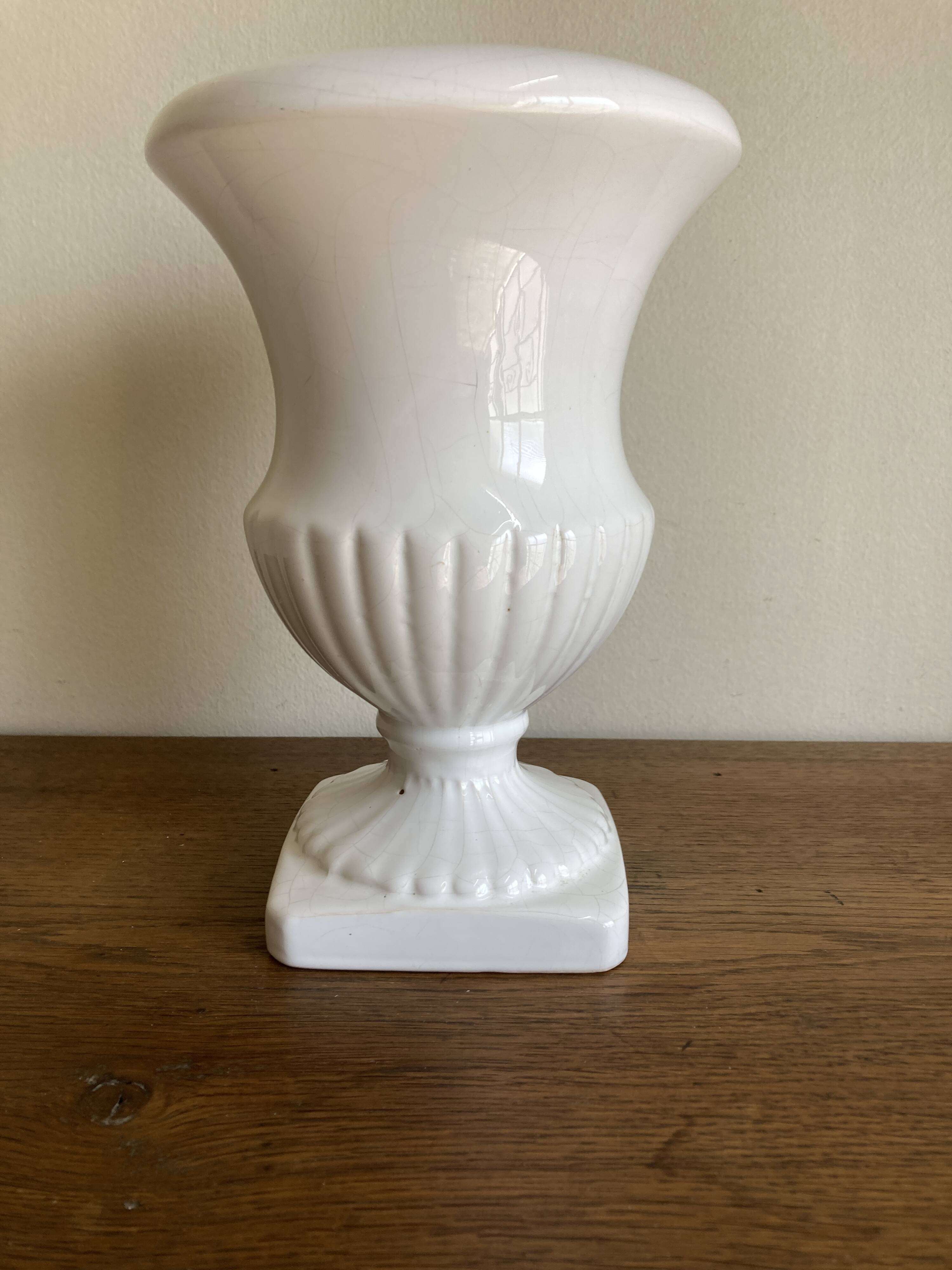 Cache pot médicis ancien XL néo classique en terre blanche 1950