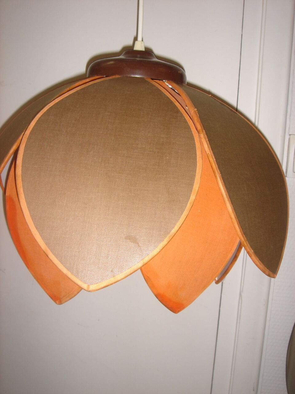 Suspension fleur seventies de 1970