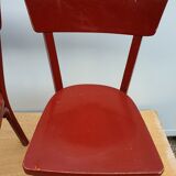 4 red chairs bistro Baumann