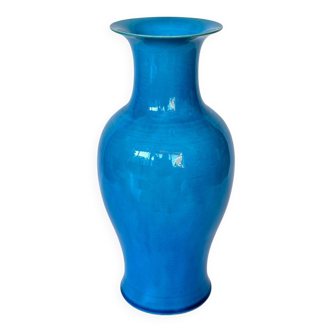 Large turquoise porcelain vase
