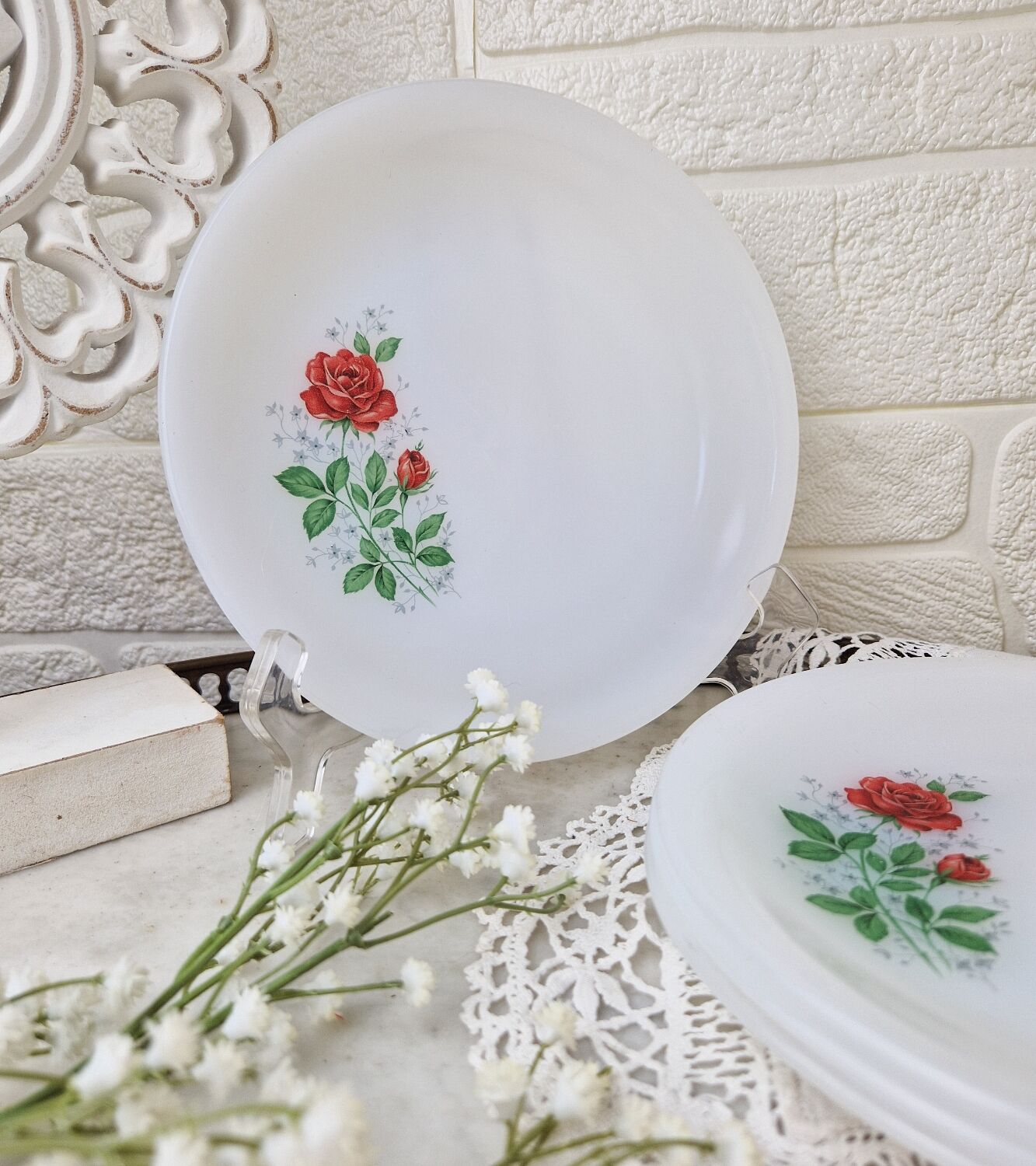 5 Assiettes à Dessert Arcopal France - Décor Floral Opalescent, Vintage