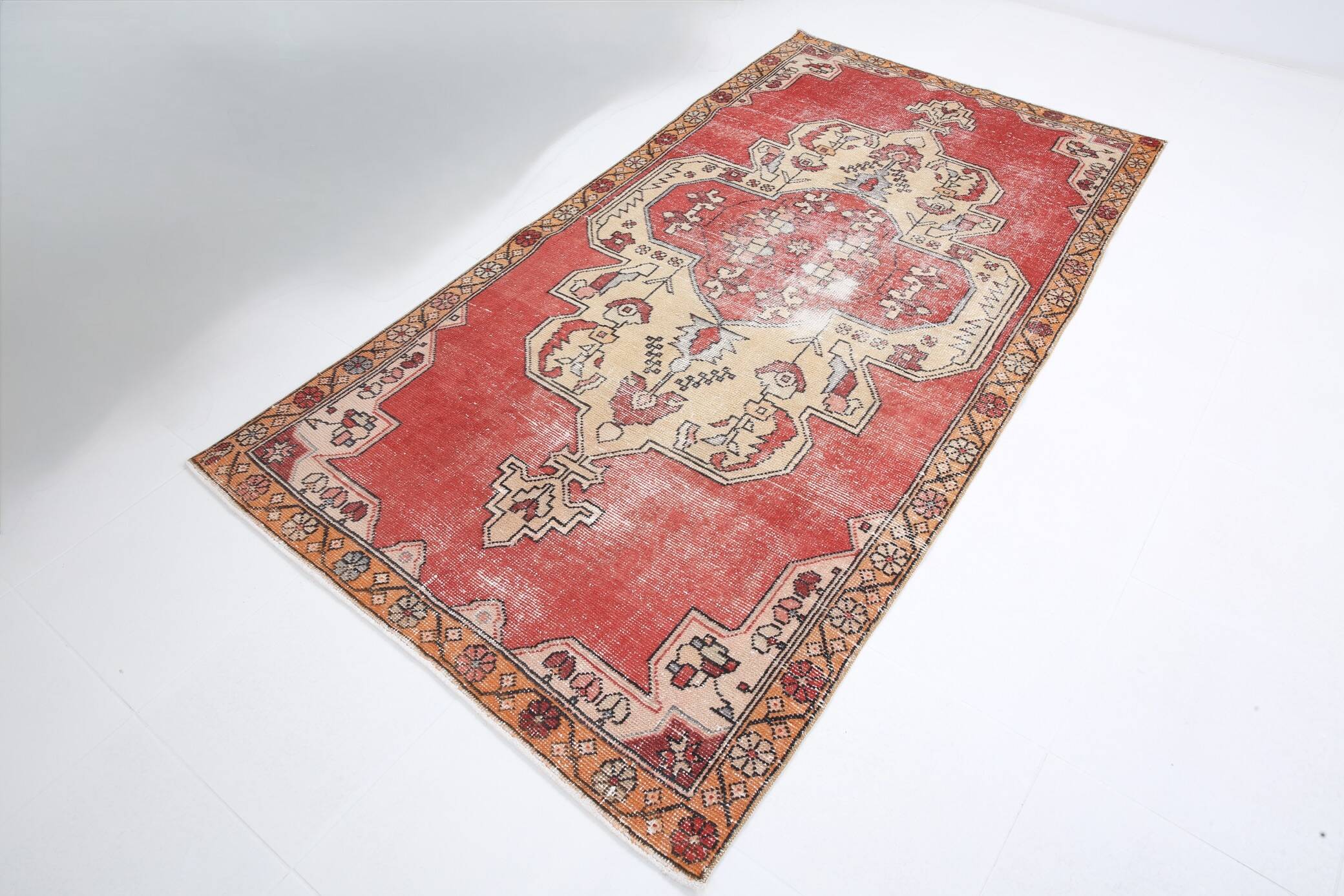 Antique Red Tan Beige Turkish Vintage Rug, 130x247Cm