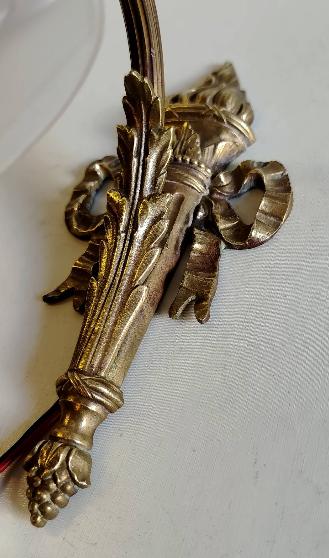Art Nouveau wall light in bronze and glass paste - early 20th century