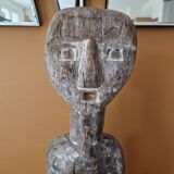 Statue of ancestor known as Guardian of sources in hardwood and pigments - Work from Western Nepal