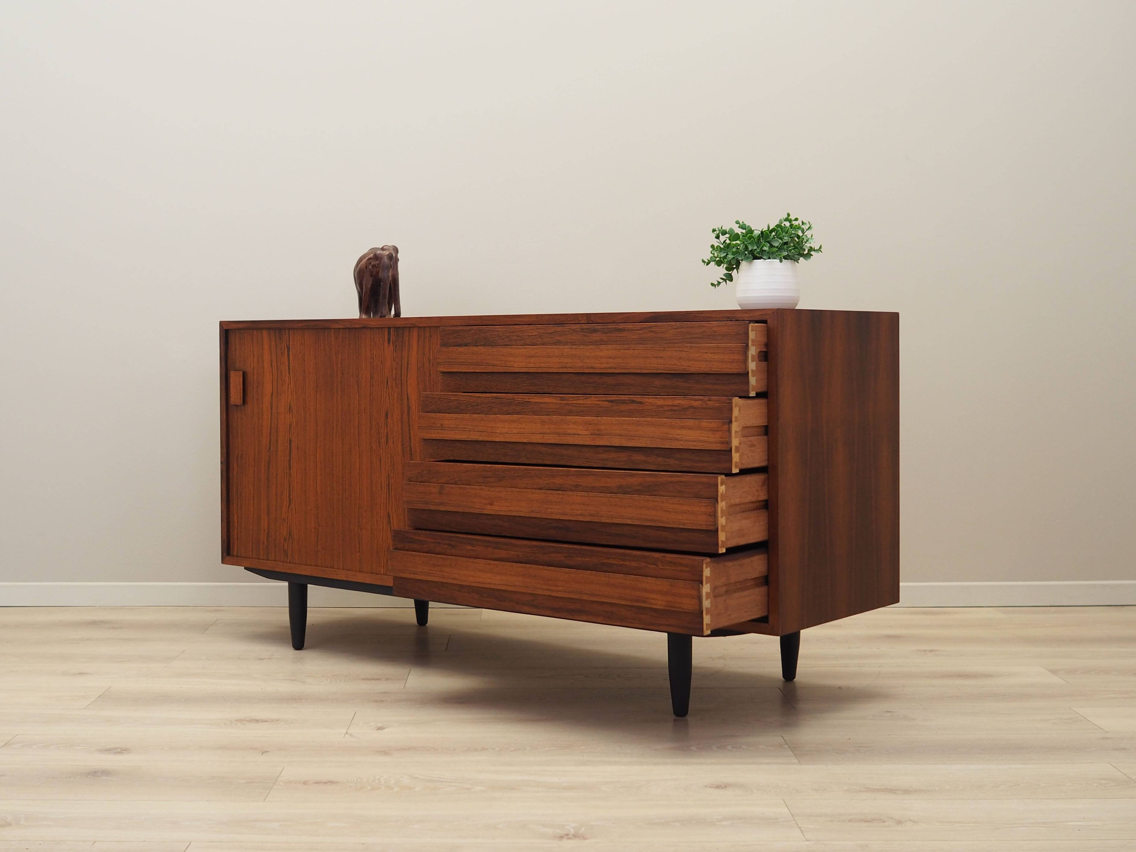 Rosewood dresser, Danish design, 1960s, production: Denmark