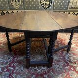 18th century English Gateleg dining table
