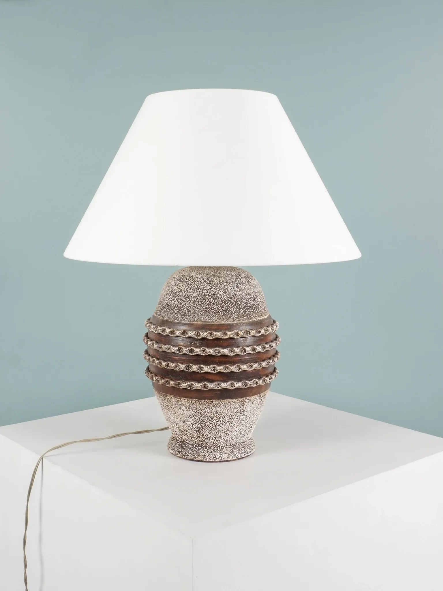 FRENCH WORK - Ceramic lamp in the style of Jean Besnard - France, circa 1950