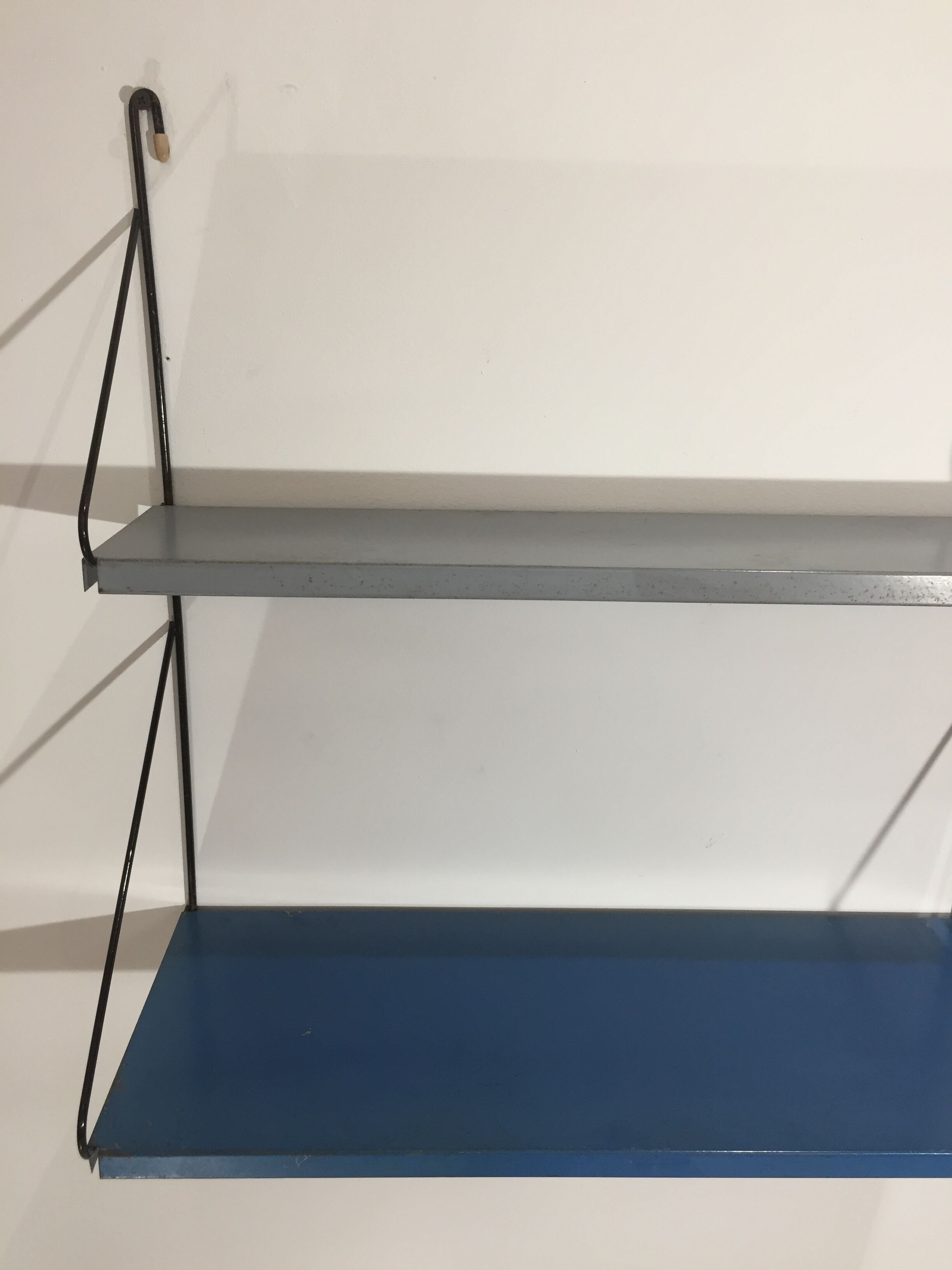 Metal shelf from the 1960s