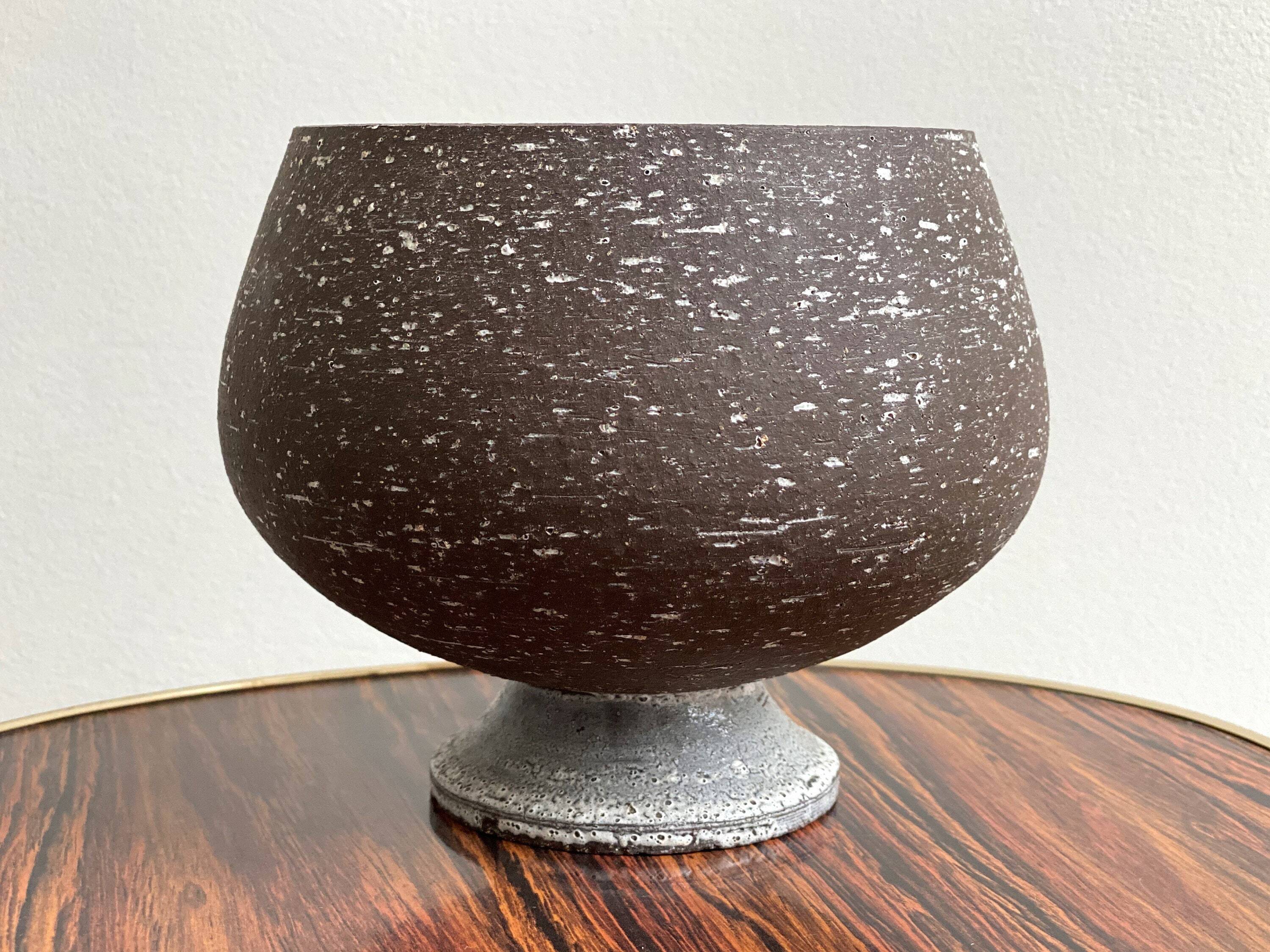 Vintage ceramic "birch bark" planter / flower pot, Chamotte