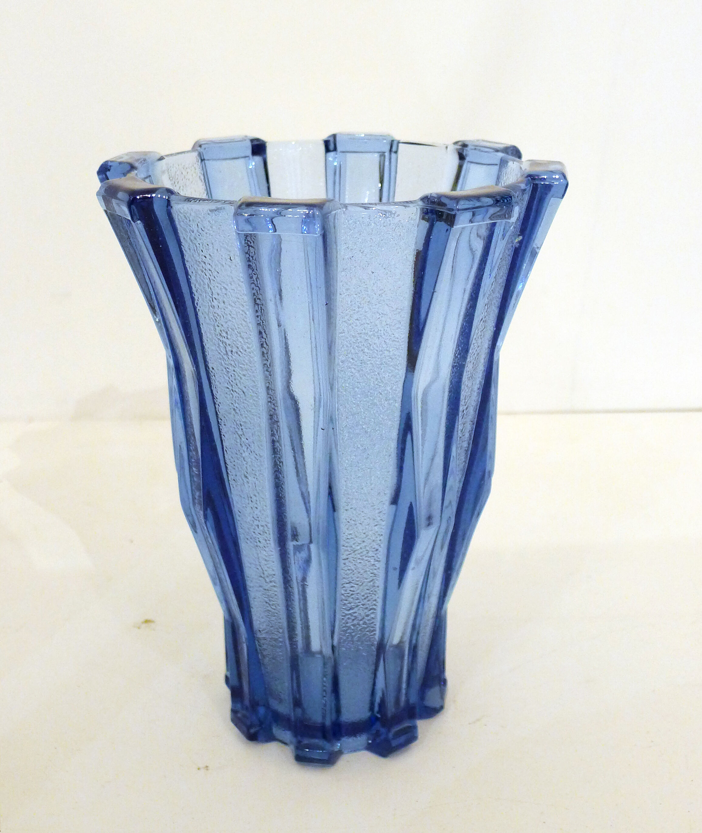 Art deco vase Luxval 1930