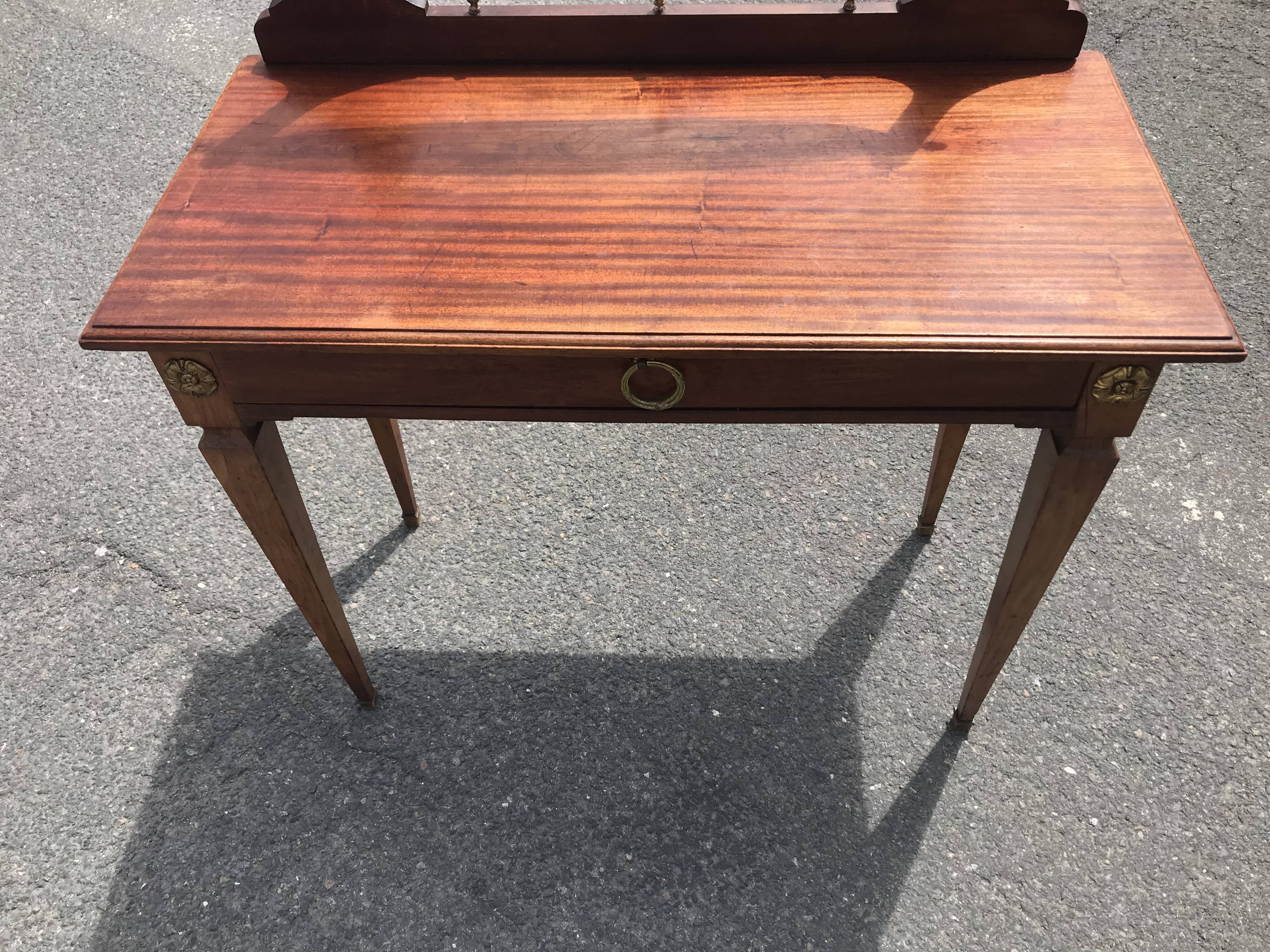 Coiffeuse Louis XVI acajou