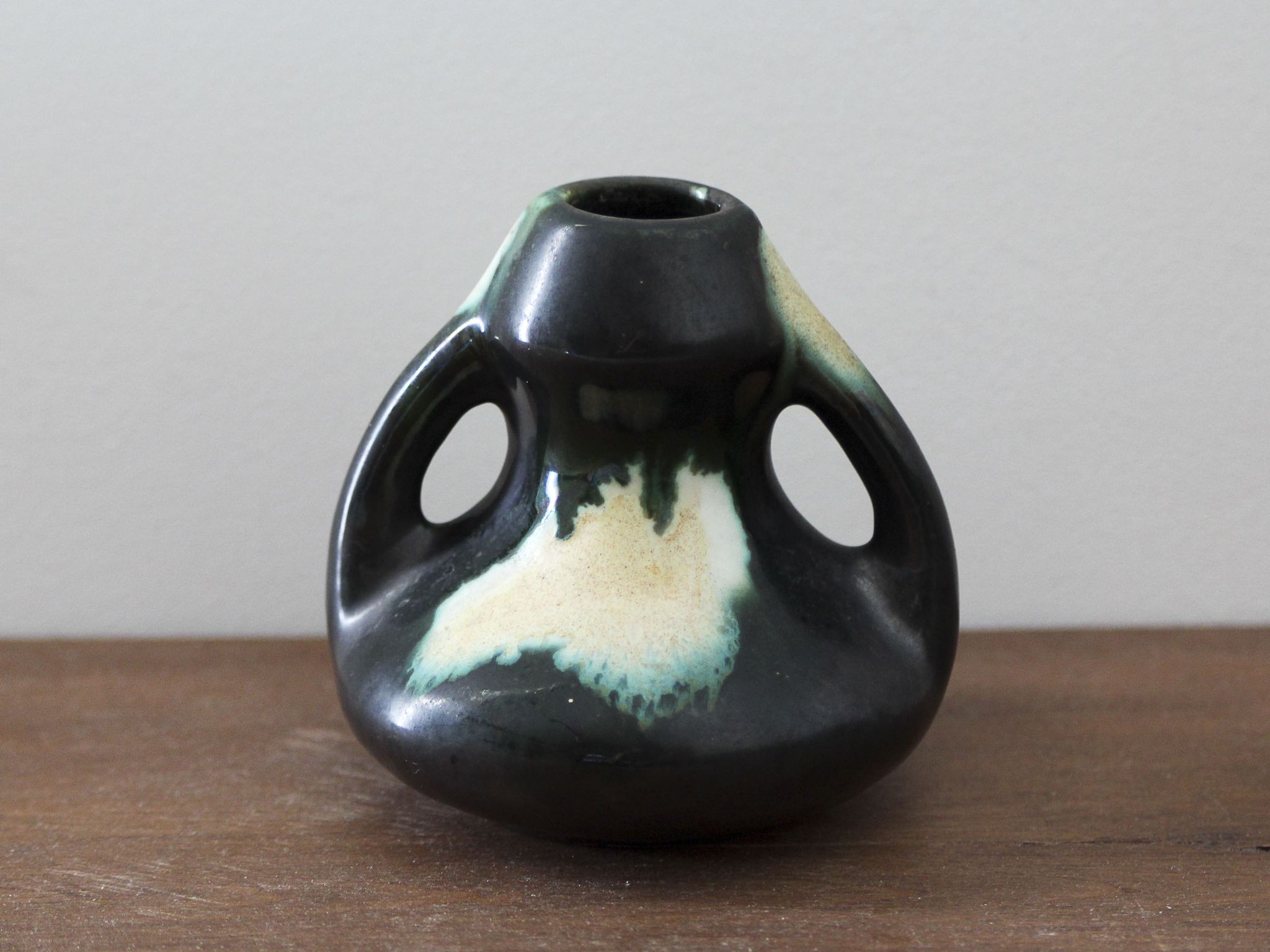 Double handle vase Thulin Belgium