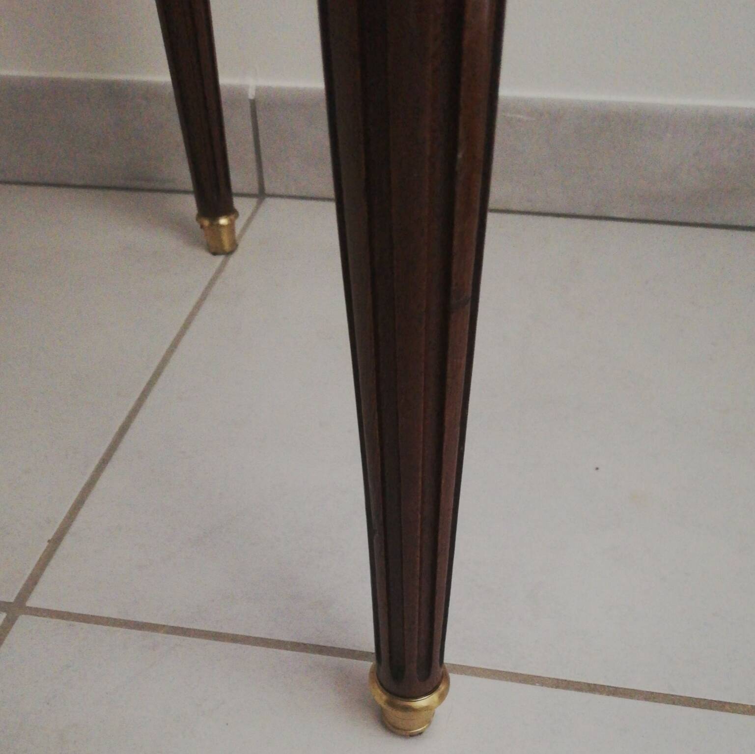 Mahogany hot water bottle table