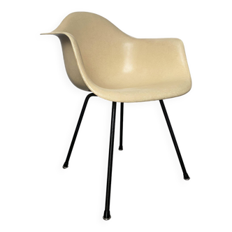 Fauteuil DAX Charles & Ray Eames sur X-base, Herman Miller Fibre de verre