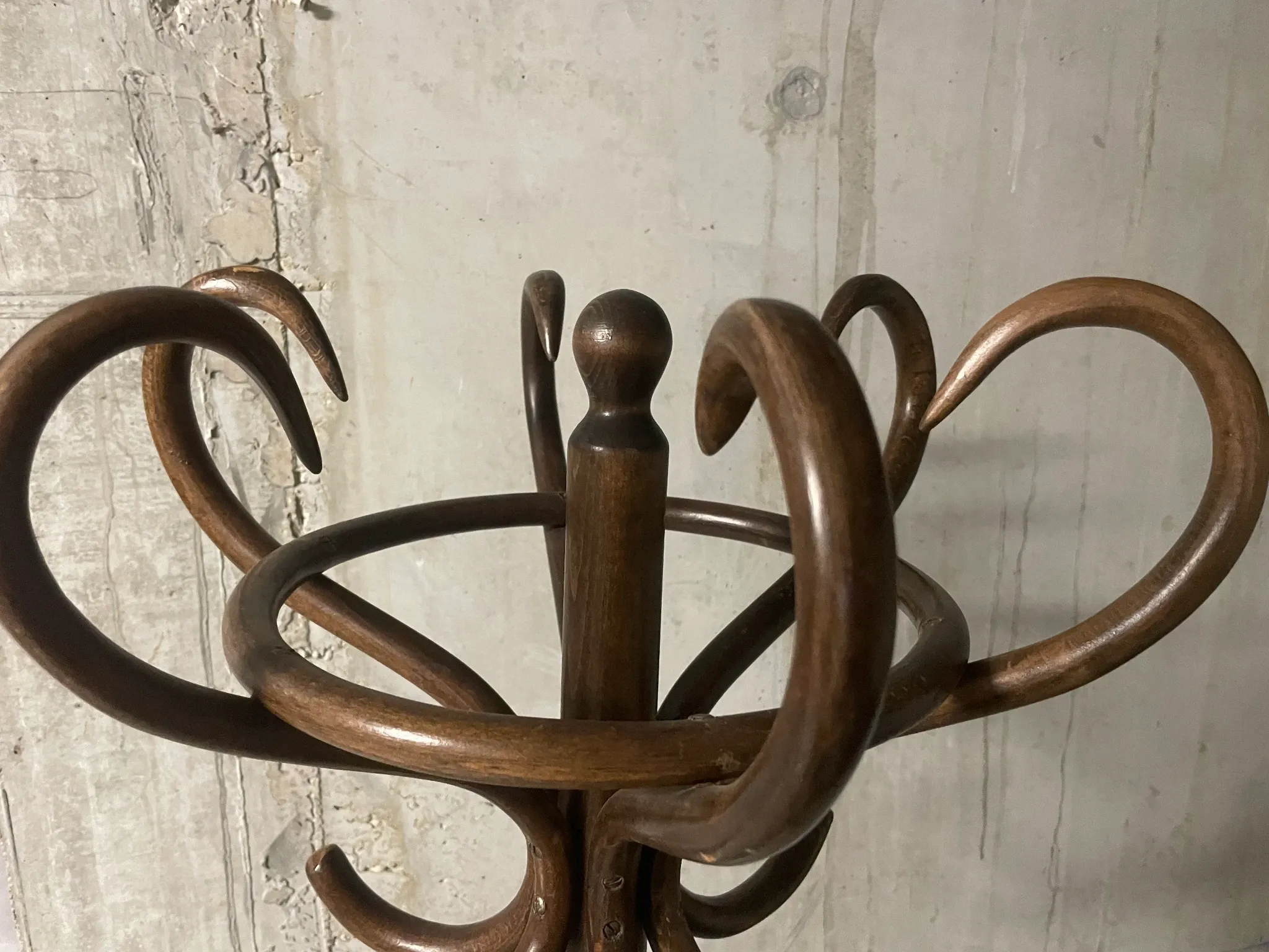 Coat rack parrot 1960s
