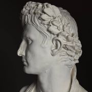 Buste en plâtre de l'empereur Auguste