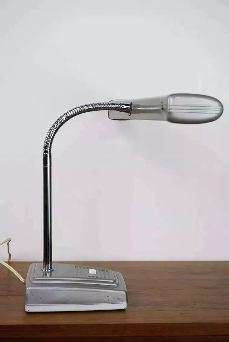 Lampe de bureau articulée