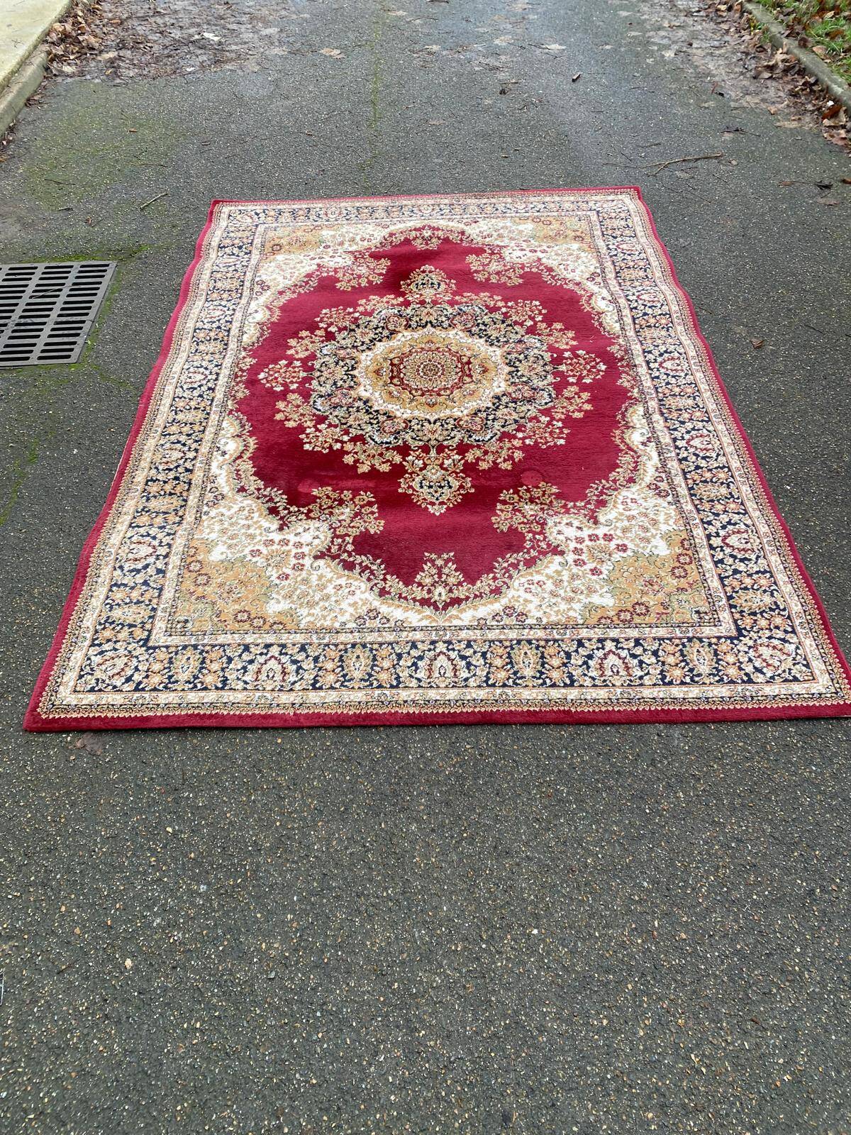 Bordeaux Turkish Persian carpet, Bosphor quality, 200x300cm.