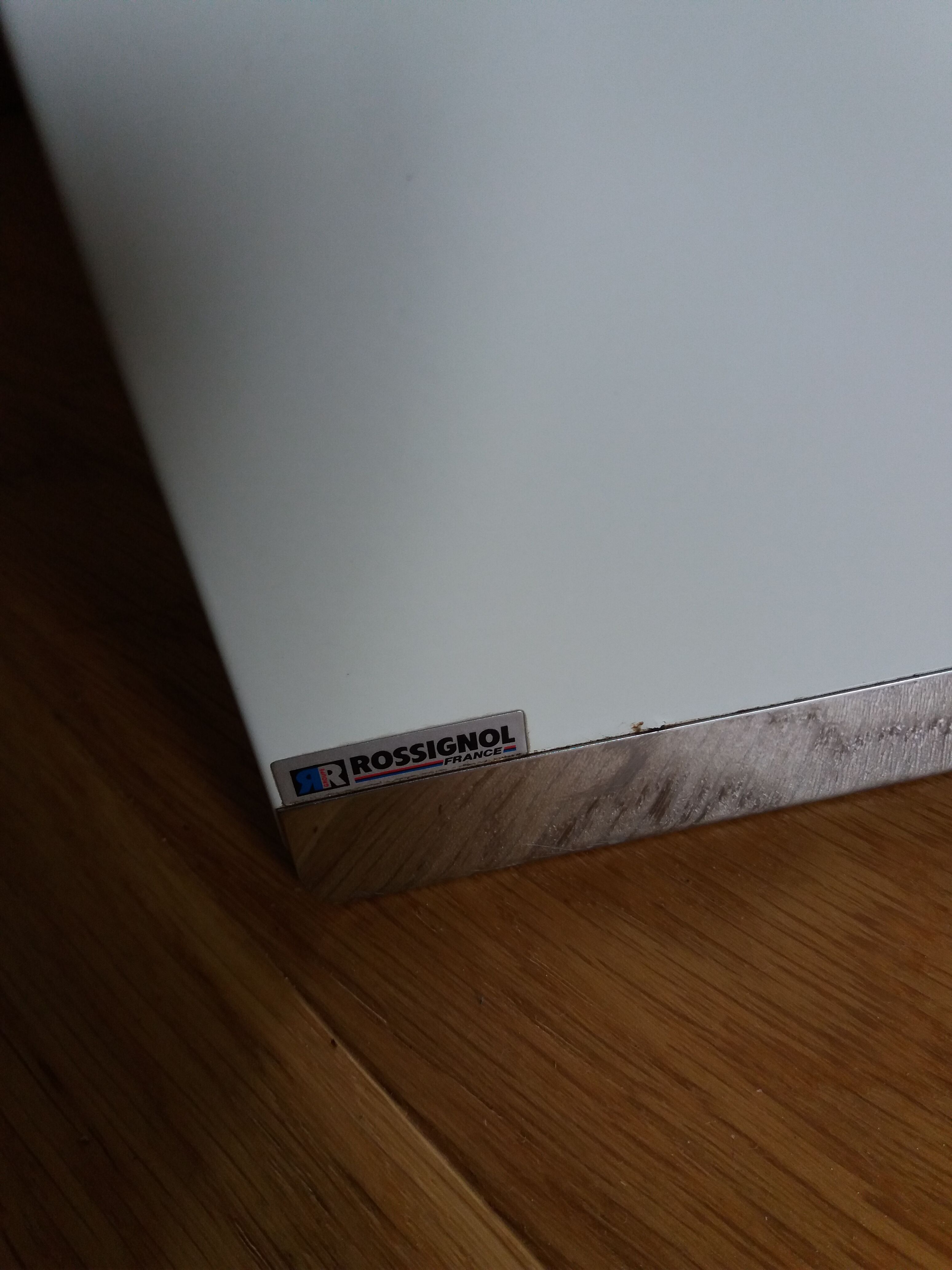 Rossignol medicine cabinet in lacquered metal