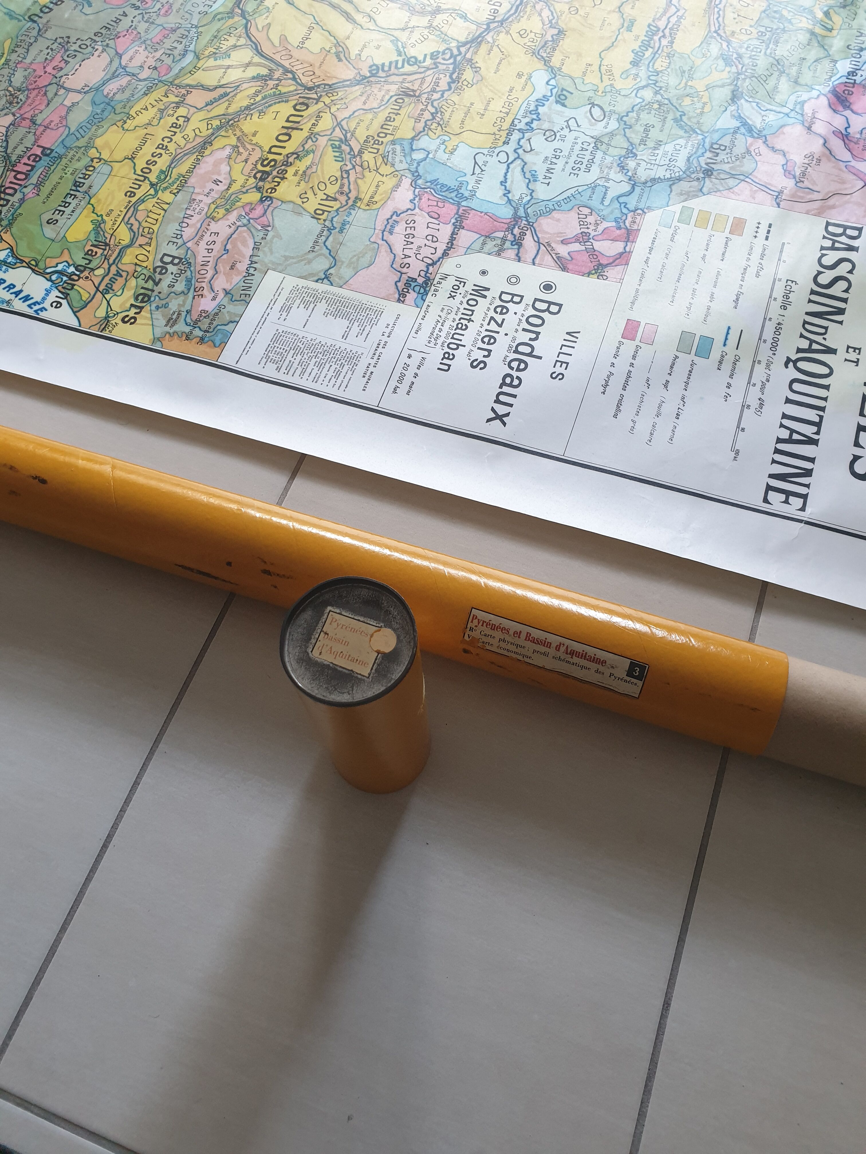 Map by Paul Kaeppelin on the Pyrenees and the Aquitaine basin