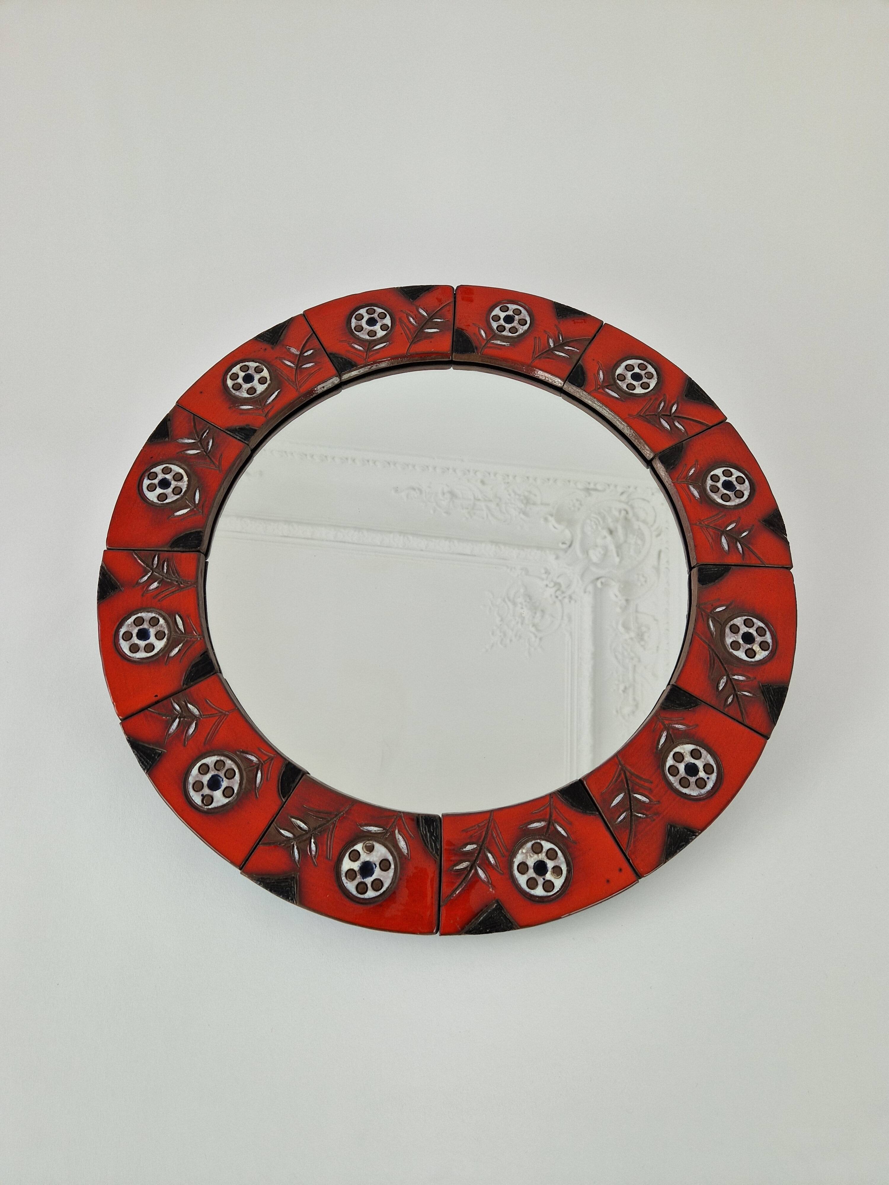 Round mirror (51cm) in vintage ceramic 1960