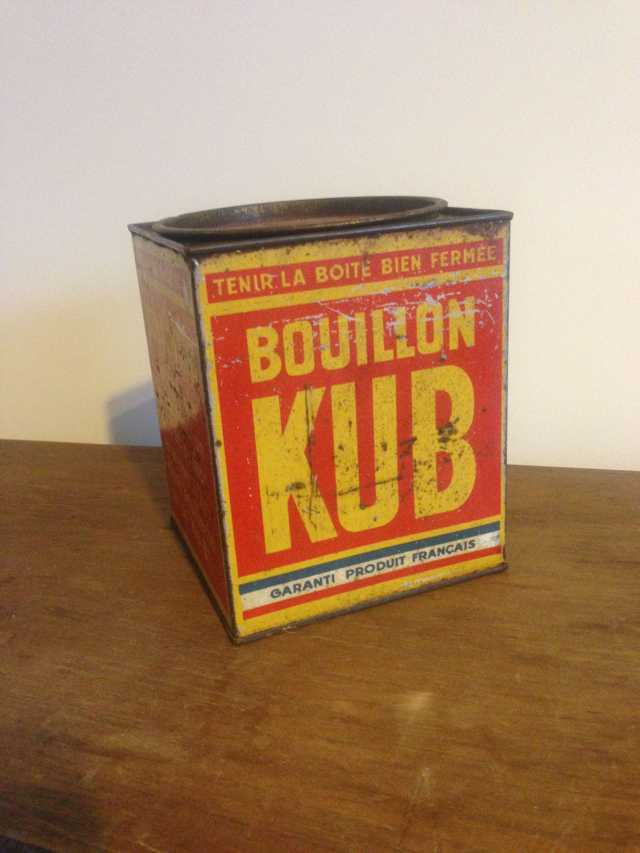 Boîte ancienne bouillon KUB MAGGI Selency