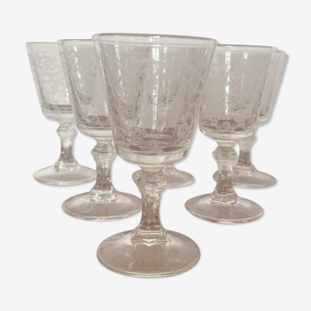 6 verres à liqueur en cristal